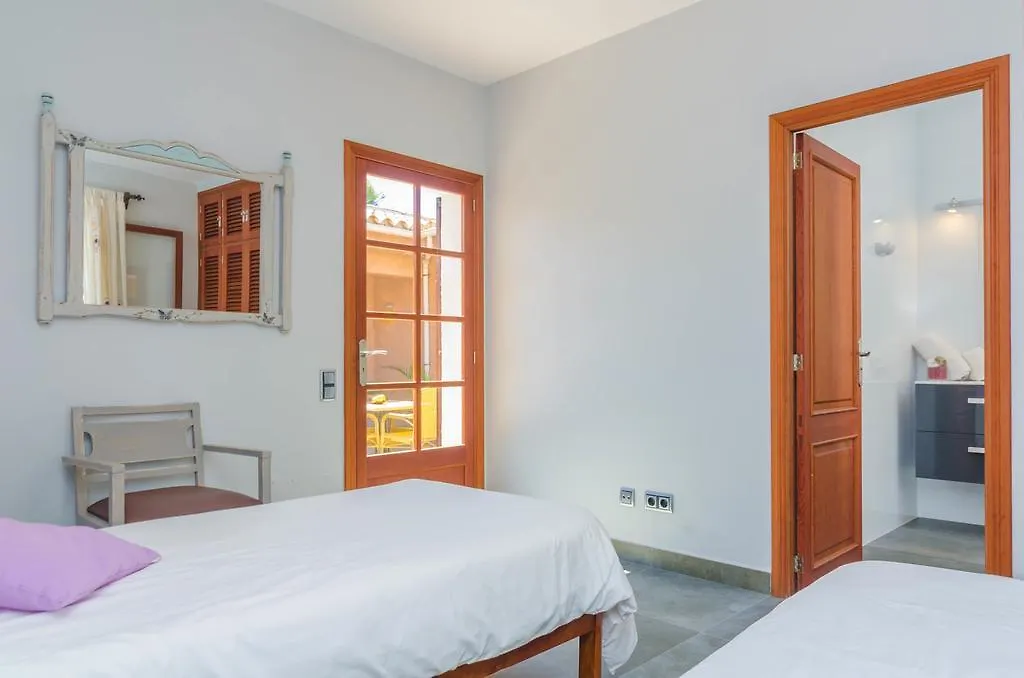 Vila Ses Penyes Rotges Cala D´Or 0*,